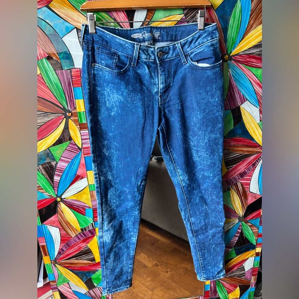 Acid wash skinny jeggings ✨